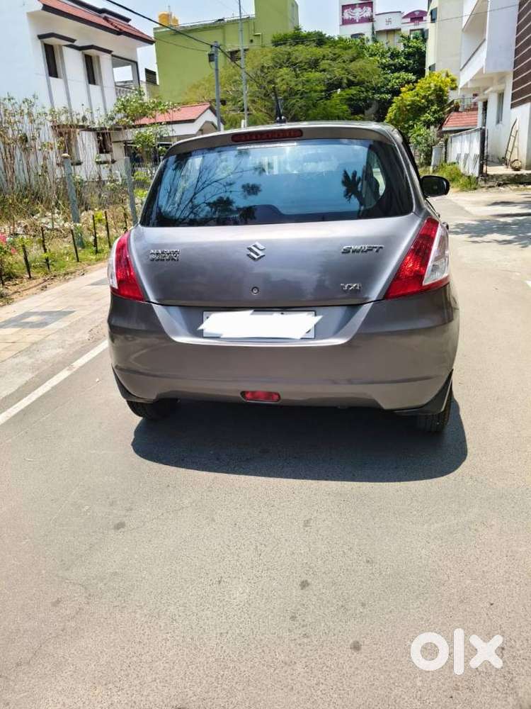 Maruti Suzuki Swift Vxi Abs Bsiv, 2017, Petrol