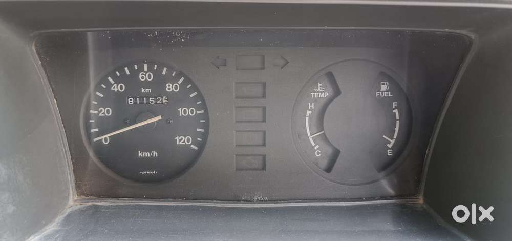 Maruti Suzuki Omni 8 Seater, 2002, Petrol