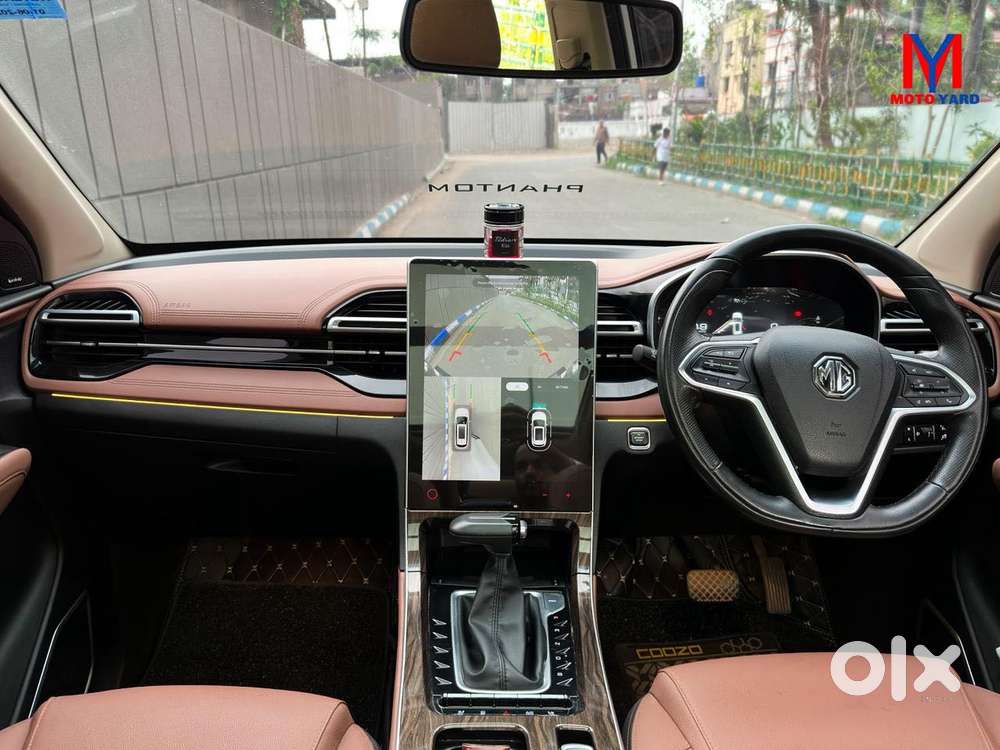 Mg Hector Plus Savvy Pro 1.5 Turbo Petrol Cvt 7 Str, 2023, Petrol