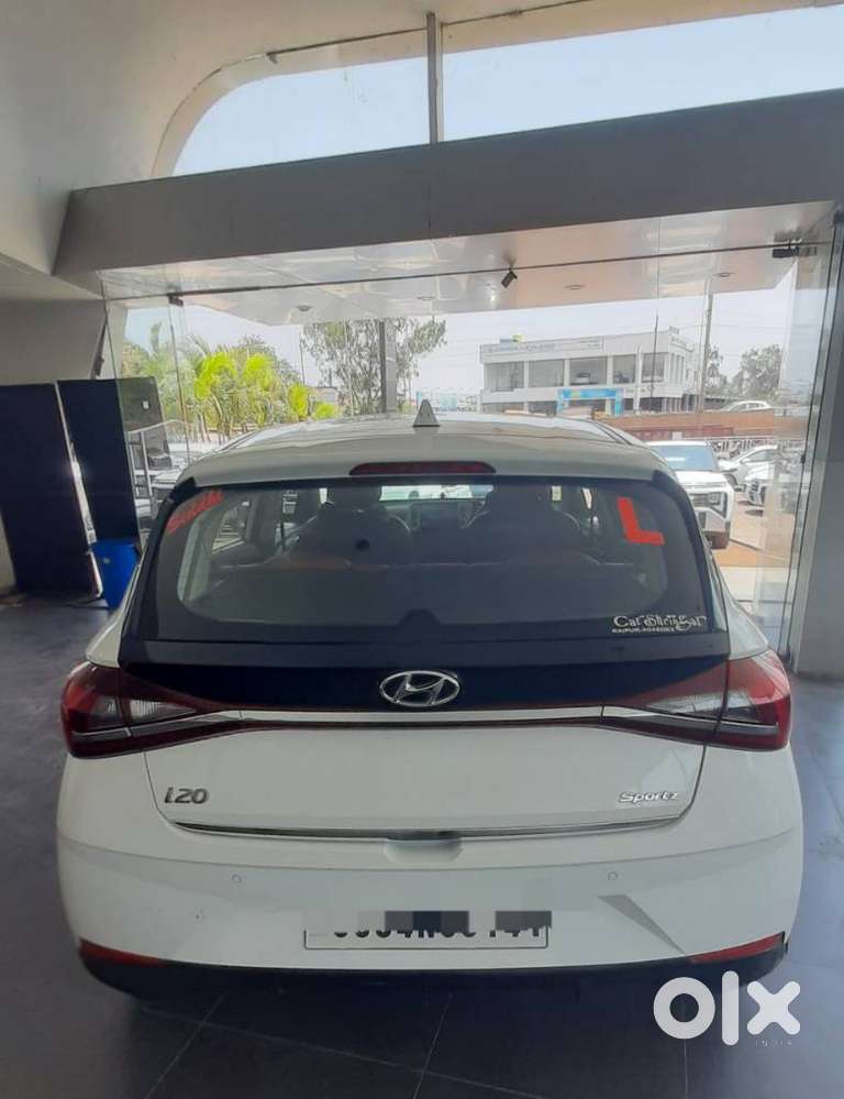 Hyundai I20 Sportz 1.2 Mt, 2021, Petrol