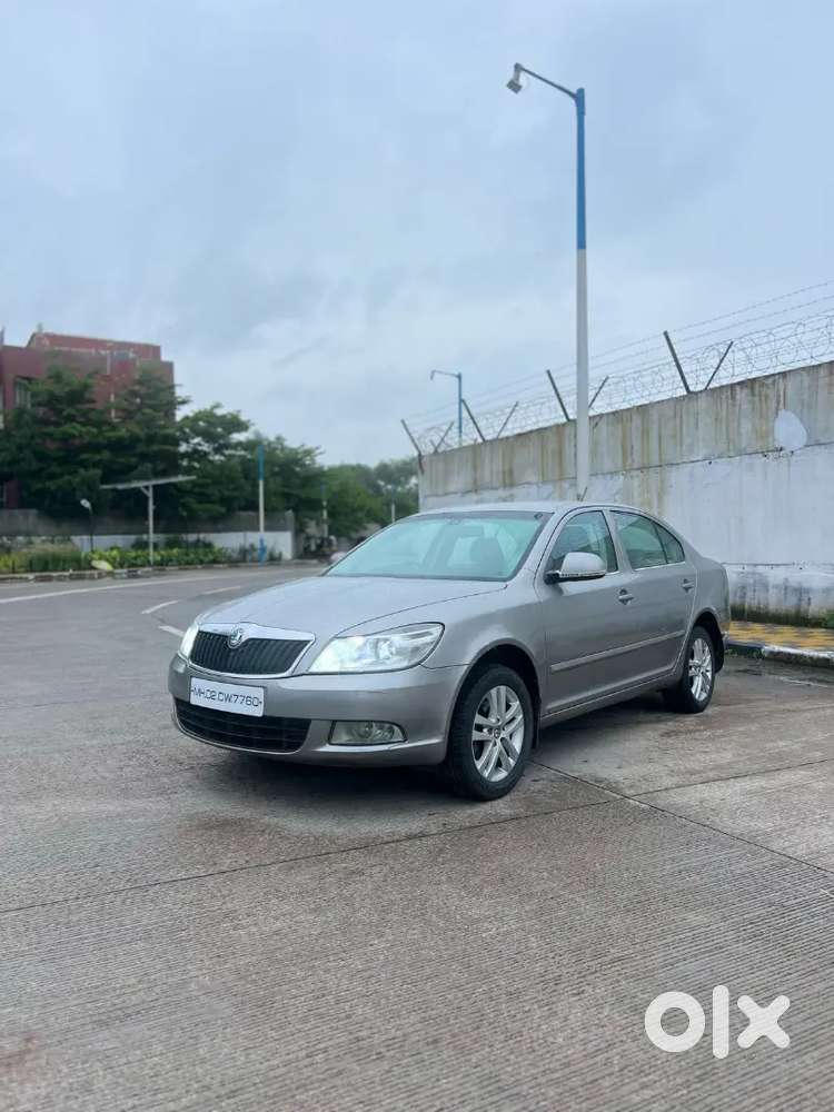 Skoda Laura Ambiente 2013 Diesel