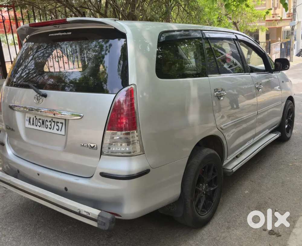 Toyota Innova 2009