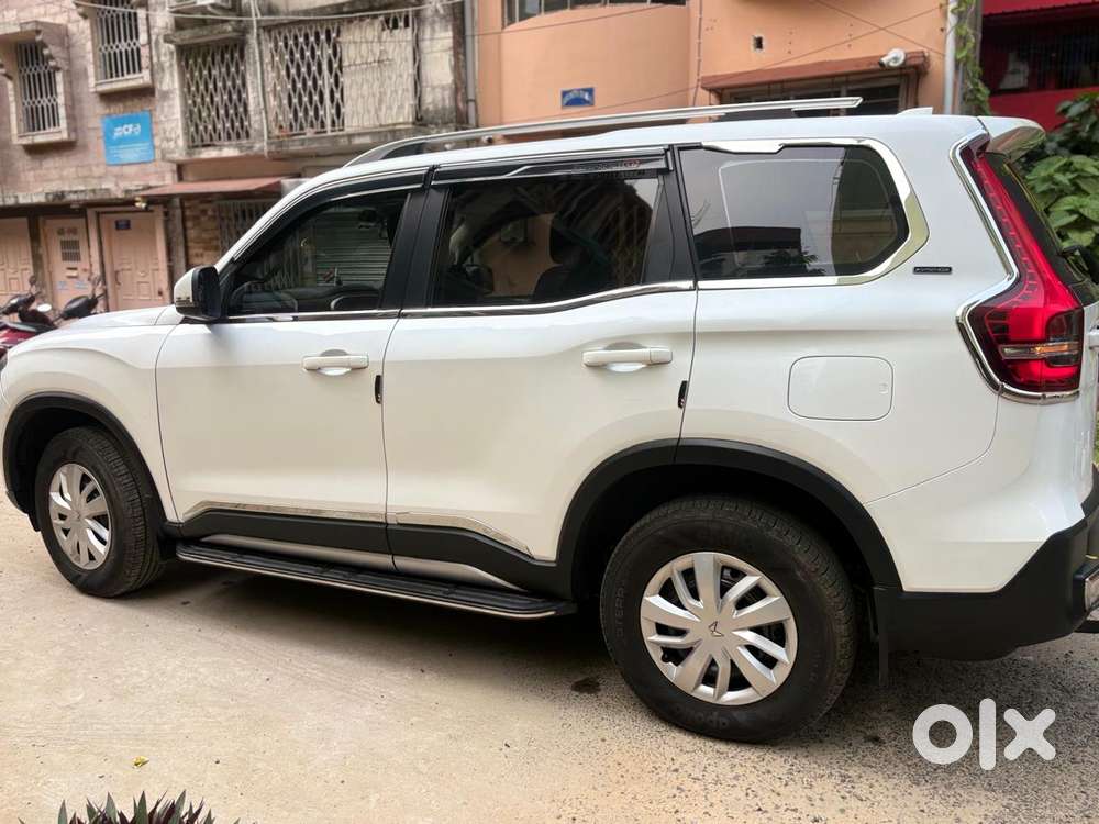 Mahindra Scorpio-n 2.2 Z6 Diesel Mt 7 Str, 2024, Diesel