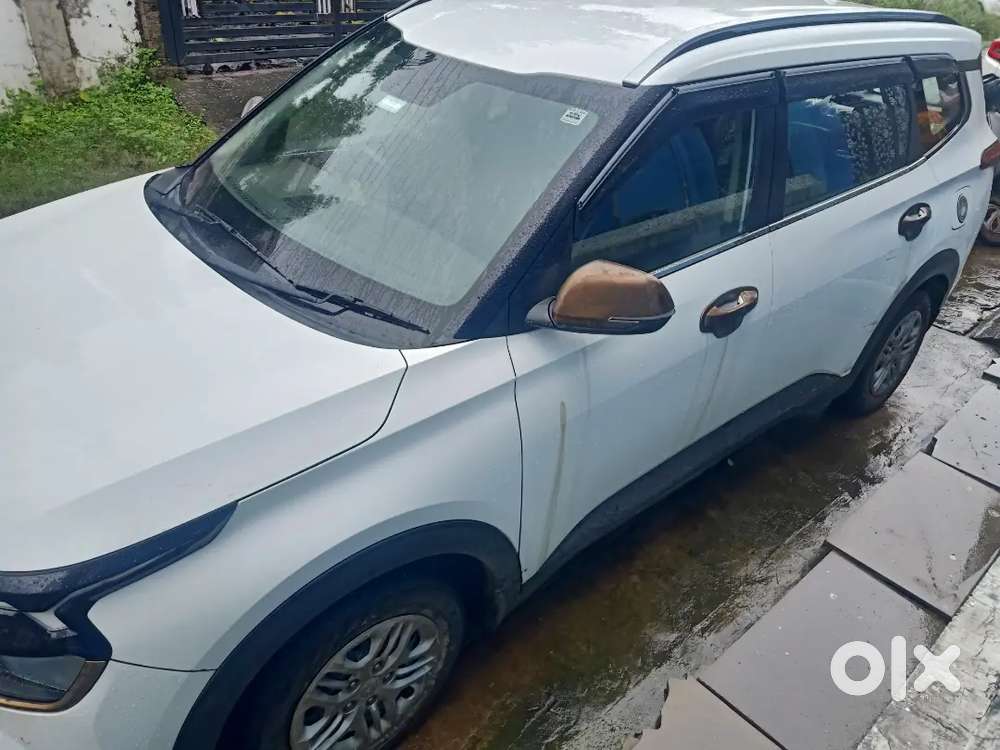 Kia Carens Prestige 2023