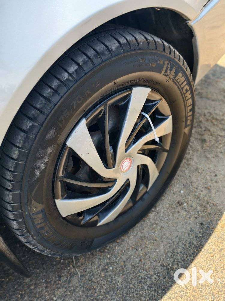 Maruti Suzuki Esteem Vxi - Bsii, 2006, Petrol