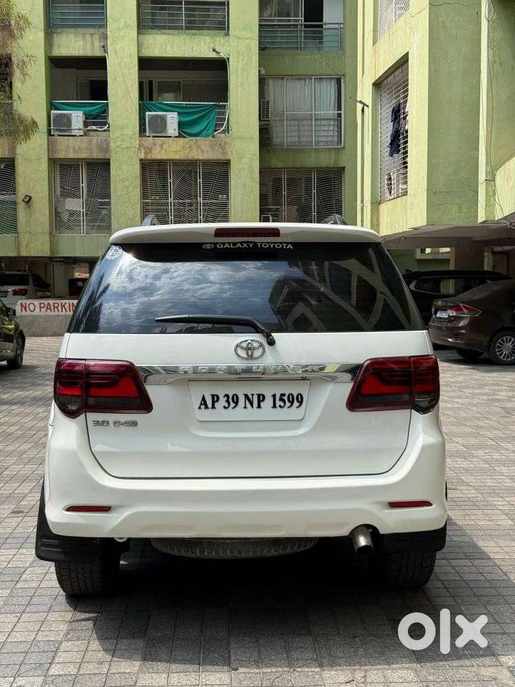 Toyota Fortuner 2011-2016 4x2 At, 2013, Diesel