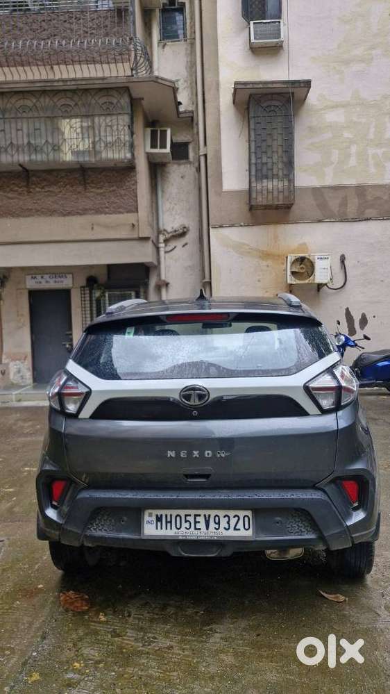 Tata Nexon 1.2 Revotron Xma Amt (s), 2022, Petrol