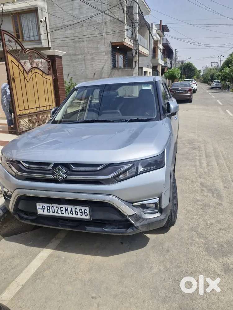 Maruti Suzuki Brezza 2023 Petrol Well Maintained