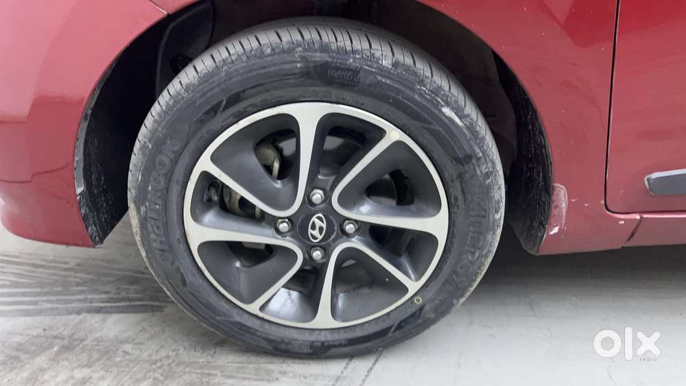 Hyundai Grand I10 [2017-2020] 1.2 Kappa Vtvt Sportz At, 2018, Petrol