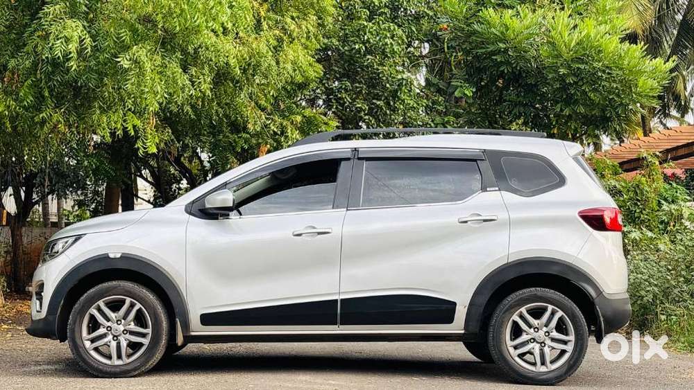 Renault Triber Rxz, 2020, Petrol