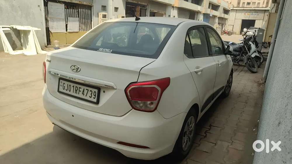 Hyundai Xcent 2014 Diesel 122000 Km Driven