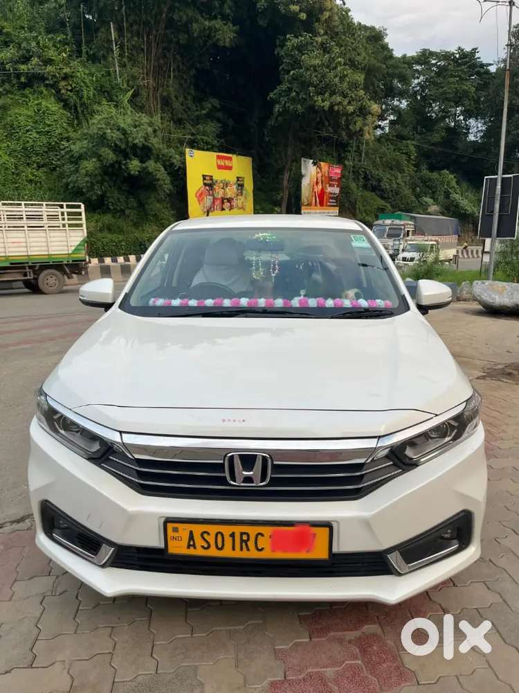 Honda Amaze 2023 Petrol 42000 Km Driven
