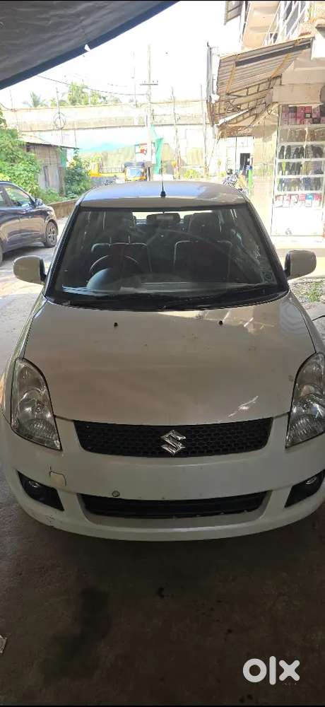 Maruti Suzuki Swift 2010