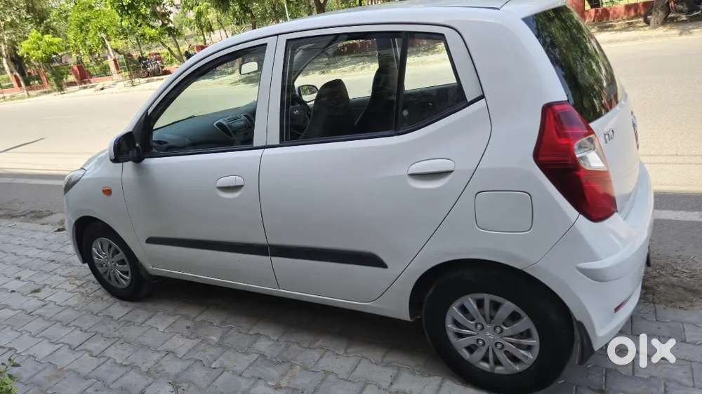 Hyundai I10 Sports All Original Jaipur No No Call Car 24