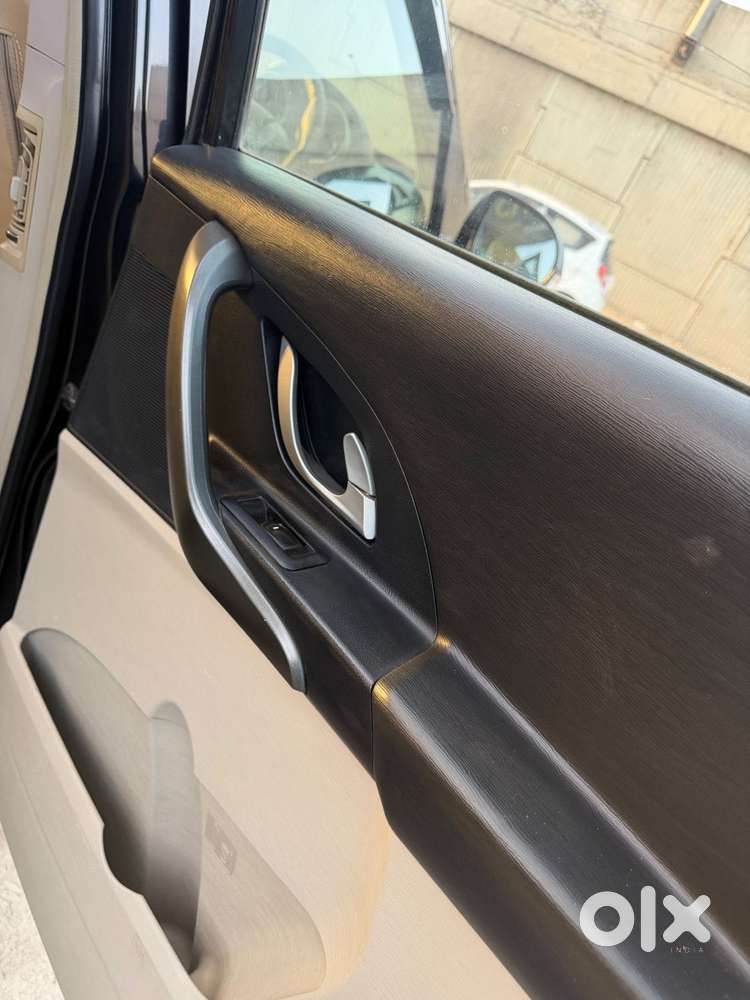 Mahindra Xuv500 W8, 2017, Diesel