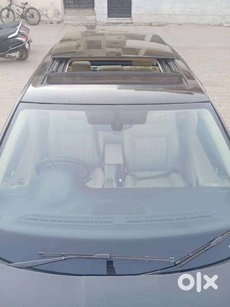 Skoda Octavia 2017 Petrol 990000 Km Driven