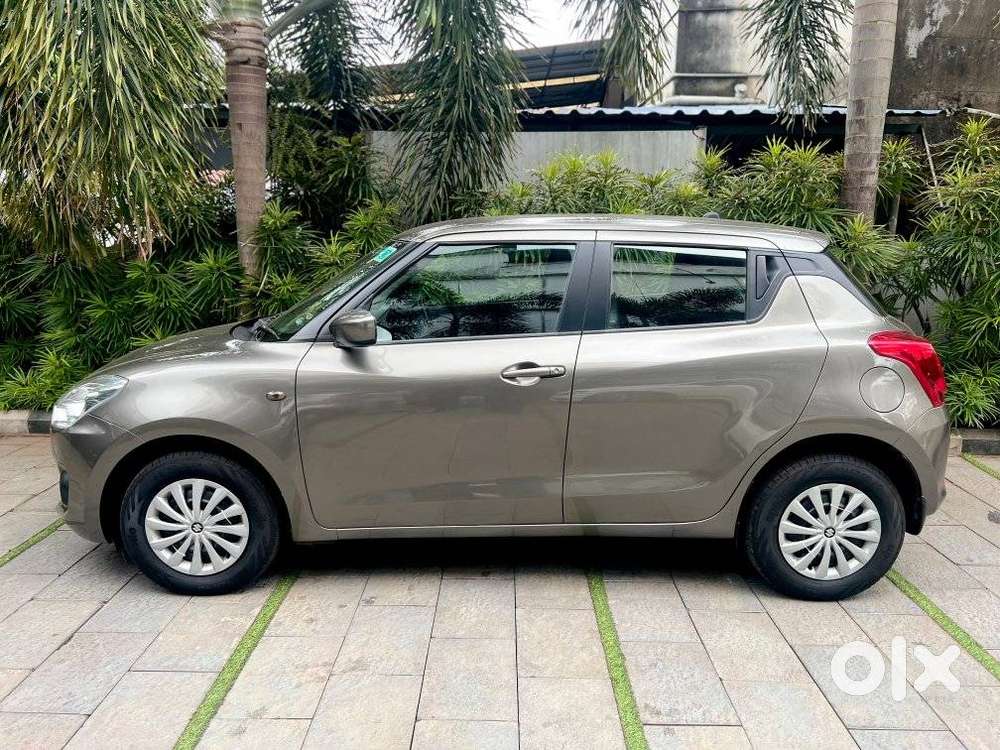 Maruti Suzuki Swift Lxi Optional-o, 2021, Petrol