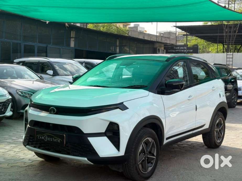 Tata Nexon Creative Plus S 1.2 Revotron Petrol 6 Mt, 2024, Petrol