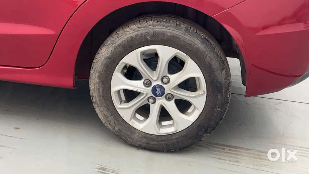 Ford Figo Aspire Titanium, 2017, Petrol