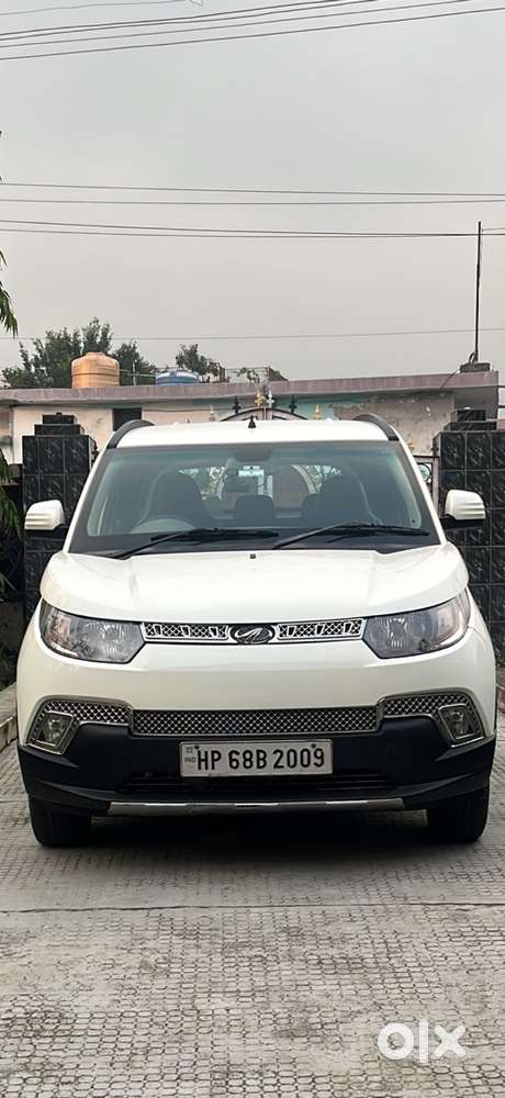 2017 Mahindra Kuv Petrol