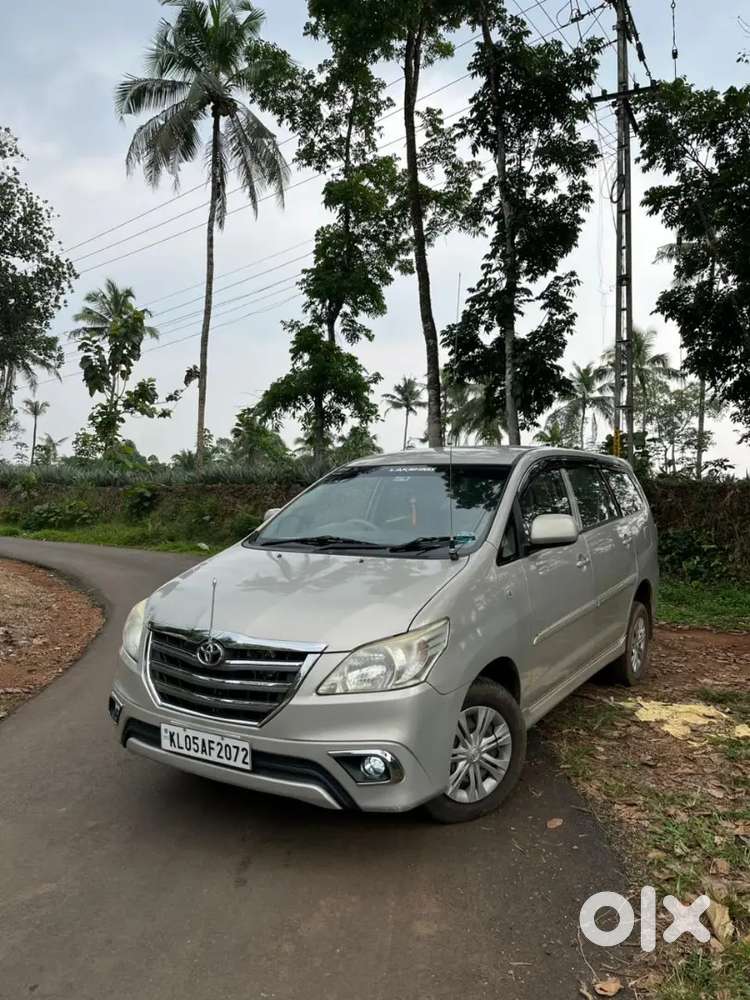 Toyota Innova 2012 Og Kerala