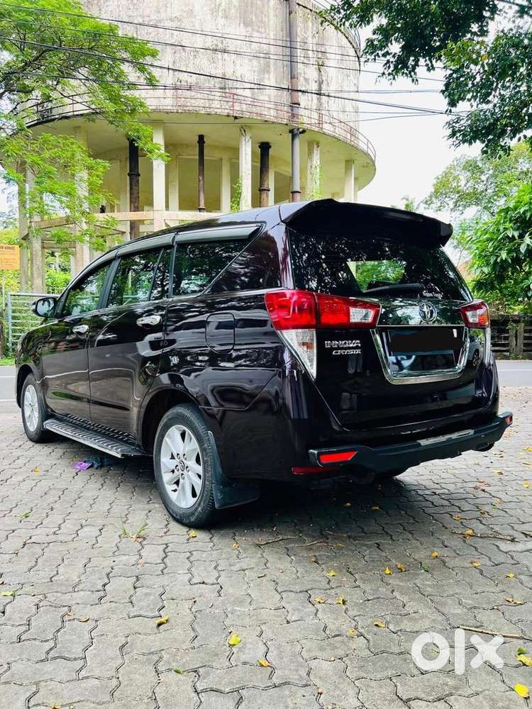 Toyota Innova Crysta Single Owner 2018 Diesel 90000 Km