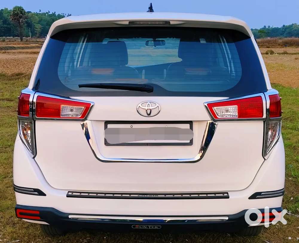 Toyota Crysta 2018 G4 Model