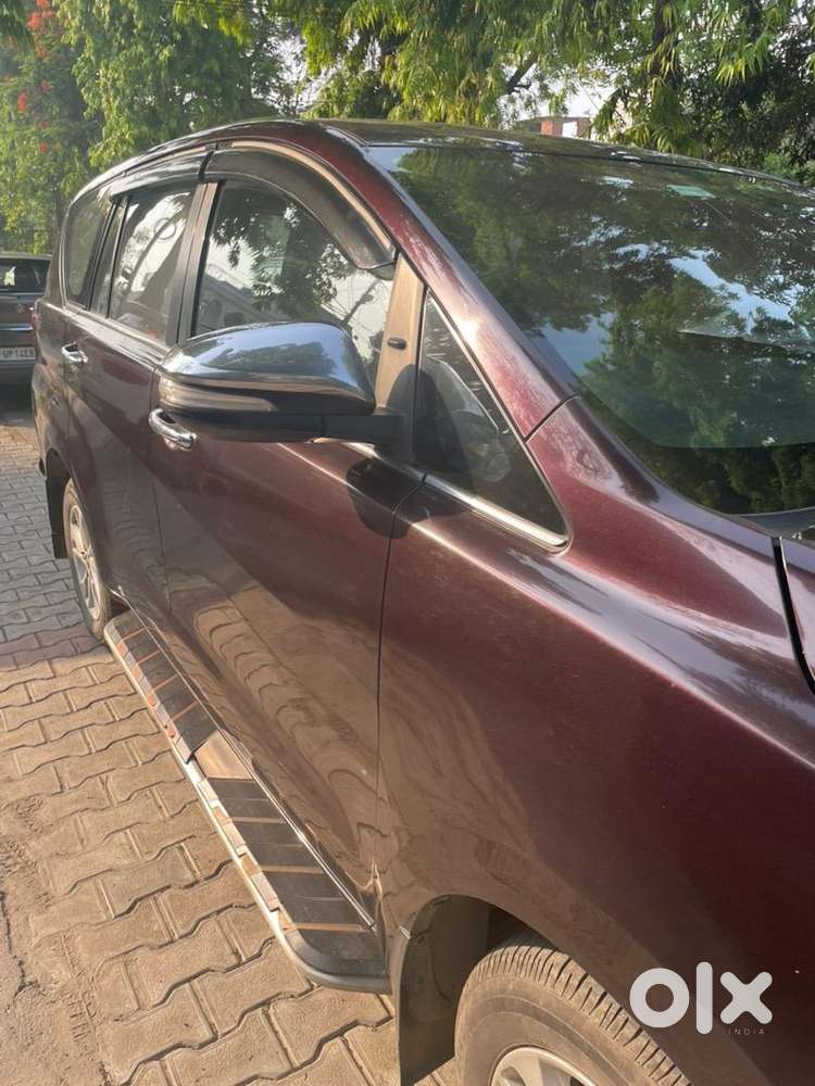 Toyota Innova Crysta 2017 Diesel Well Maintained