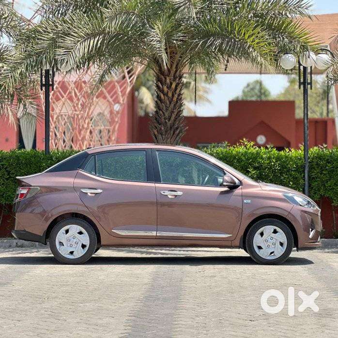 Hyundai Aura S Automatic, 2022, Petrol