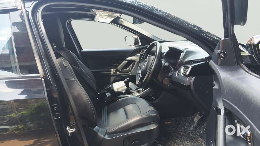 Tata Harrier Xz Plus Dark Edition, 2022, Diesel