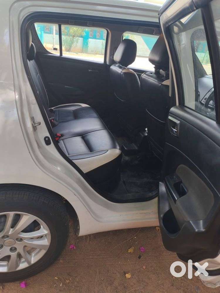 Maruti Suzuki Swift Zdi Plus, 2012, Diesel