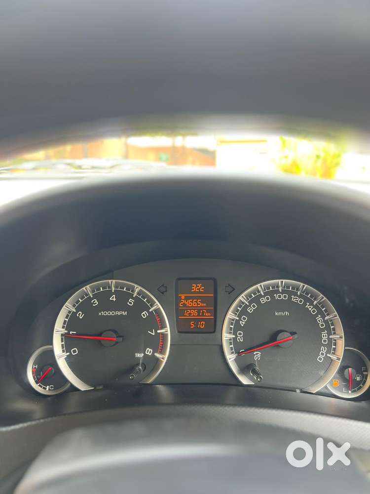 Maruti Suzuki Dzire 1.2 Zxi, 2015, Petrol