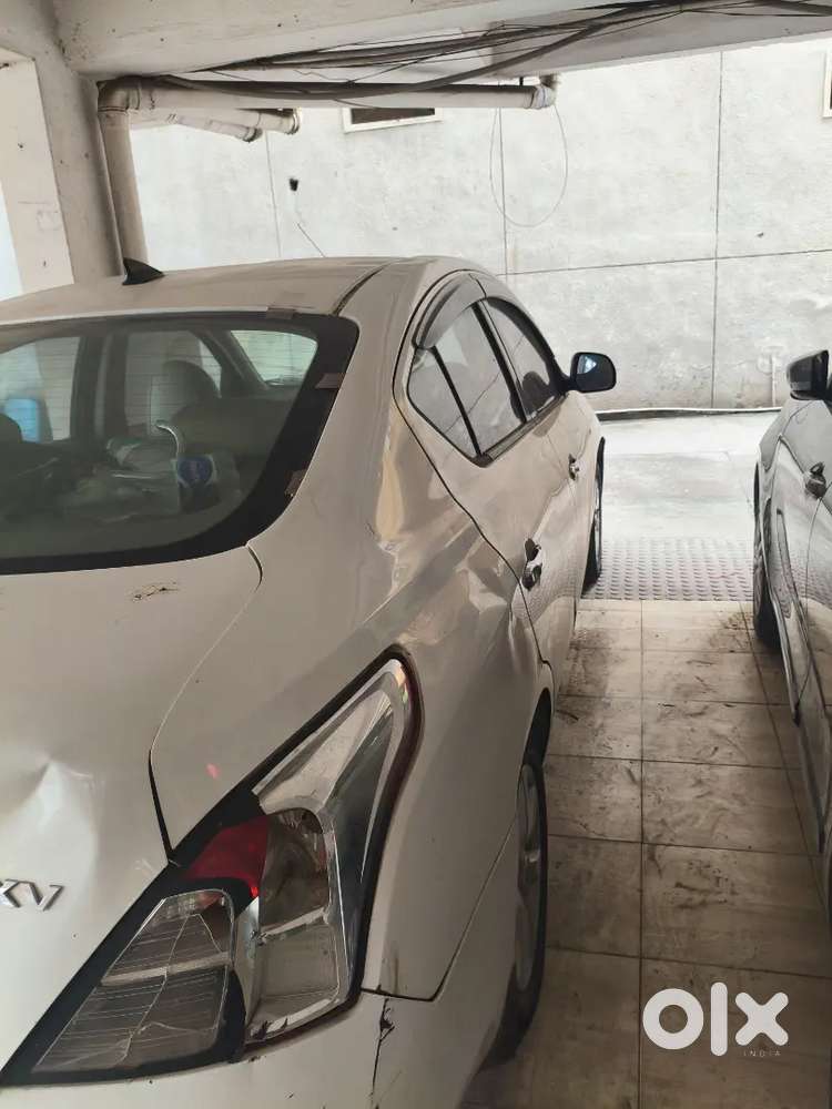 Nissan Sunny Xv Pack 2012