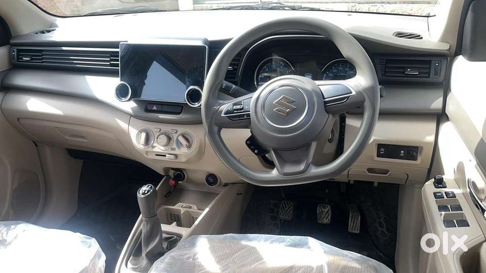 Maruti Suzuki Ertiga 2024 Petrol 13000 Km Driven