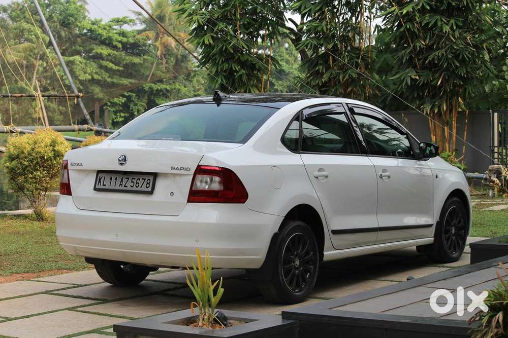 2015 Skoda Rapid Diesel Automatic Elegence Plus