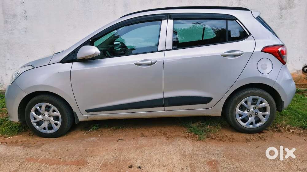 Hyundai Grand I10 2018 Petrol 72000 Km Driven Genuine Condition