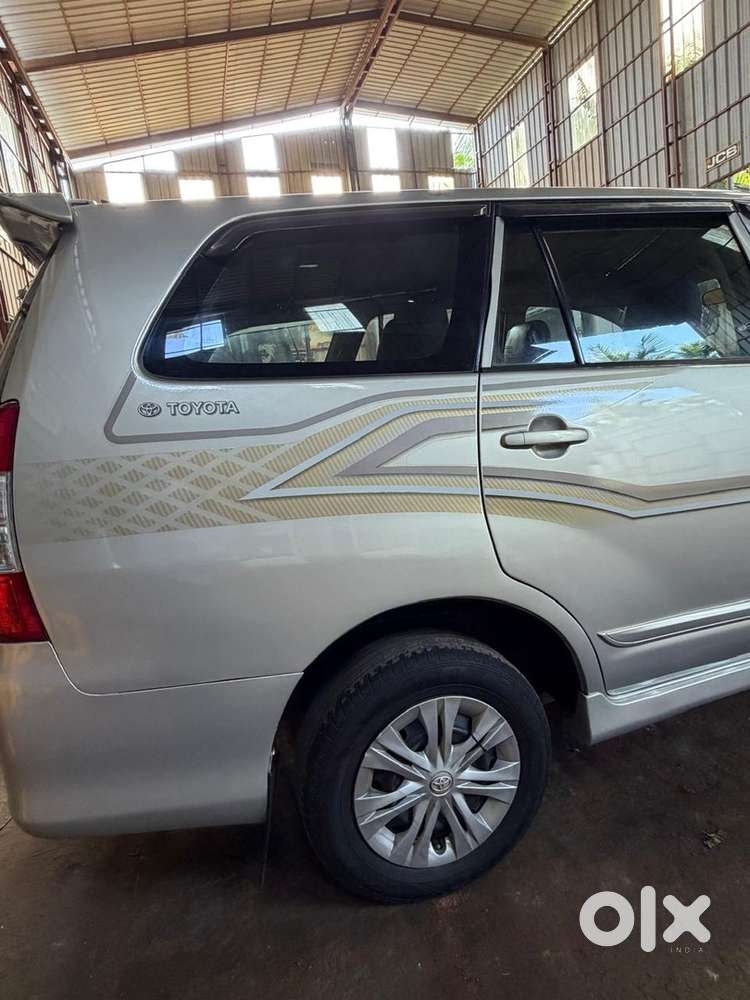 Toyota Innova Diesel 2015 Year