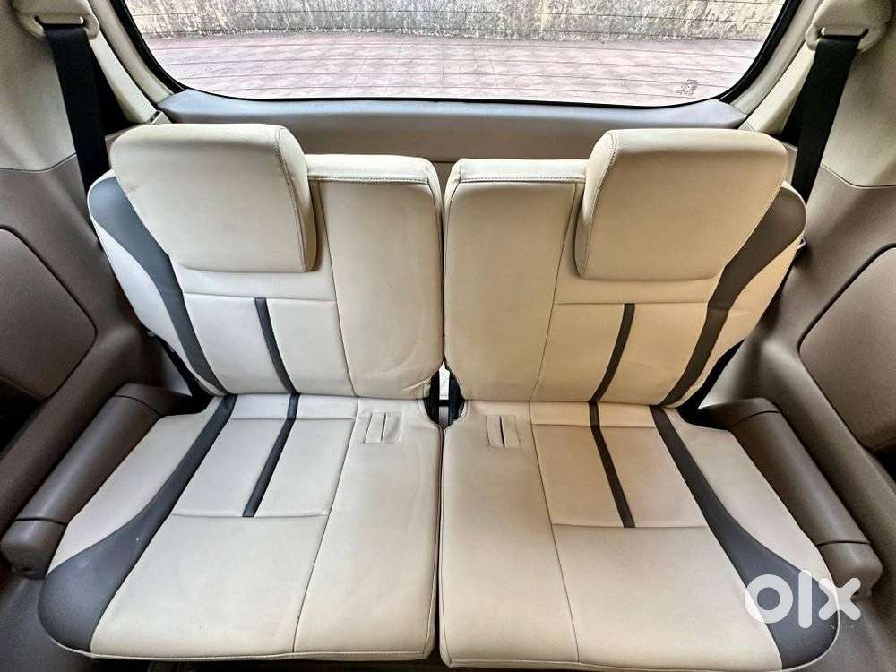 Toyota Innova 2.5 G (diesel) 8 Seater, 2015, Diesel