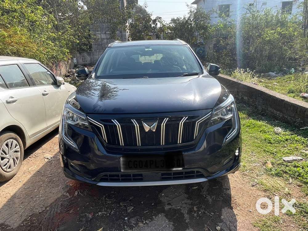 Mahindra Xuv700 2023 Petrol Well Maintained