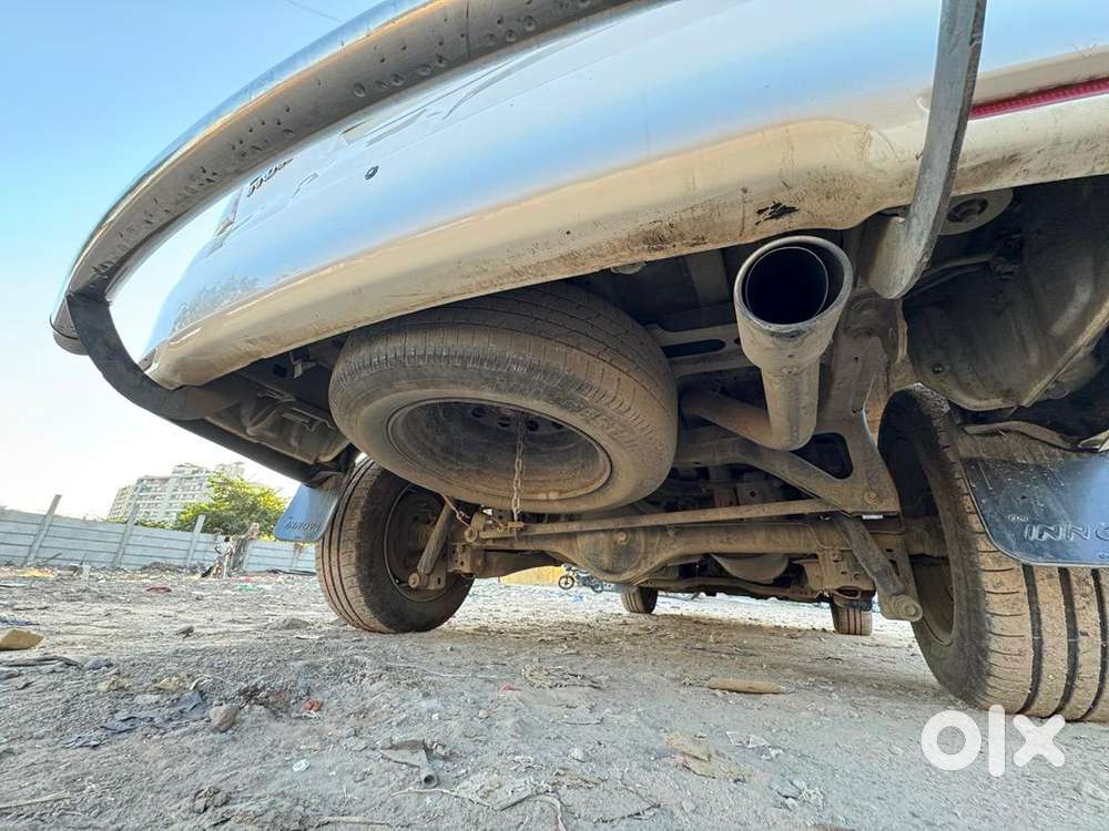 Toyota Innova 2010 Diesel 250000 Km Driven