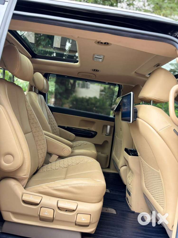 Kia Carnival Limousine Plus 7 Str, 2022, Diesel