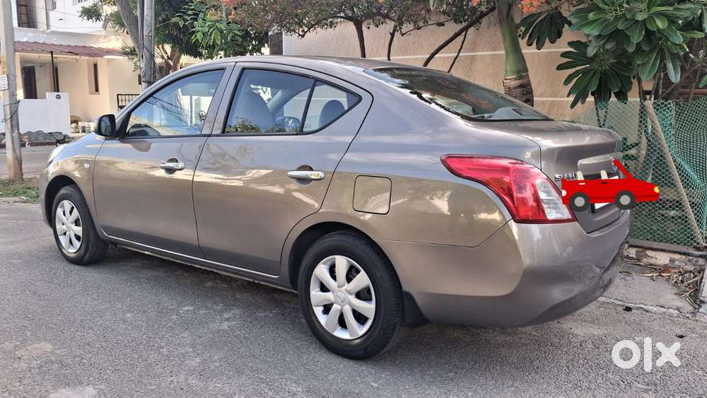 Nissan Sunny, 2012