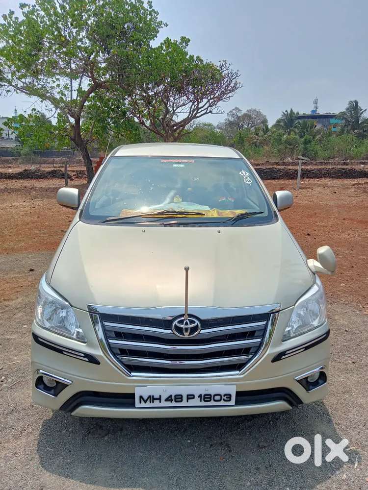 Toyota Innova 2012 Diesel Well Maintained