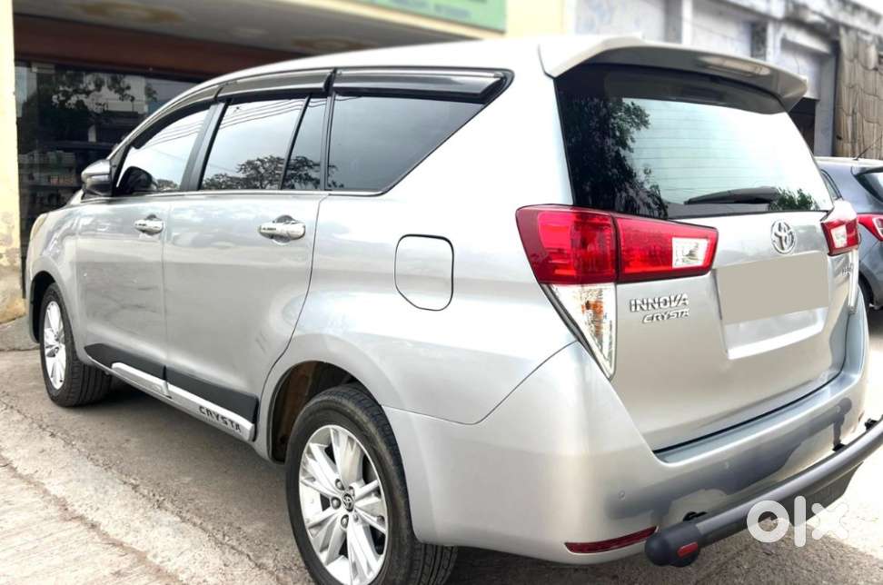 Toyota Innova Crysta 2.4 G Mt, 2021, Diesel