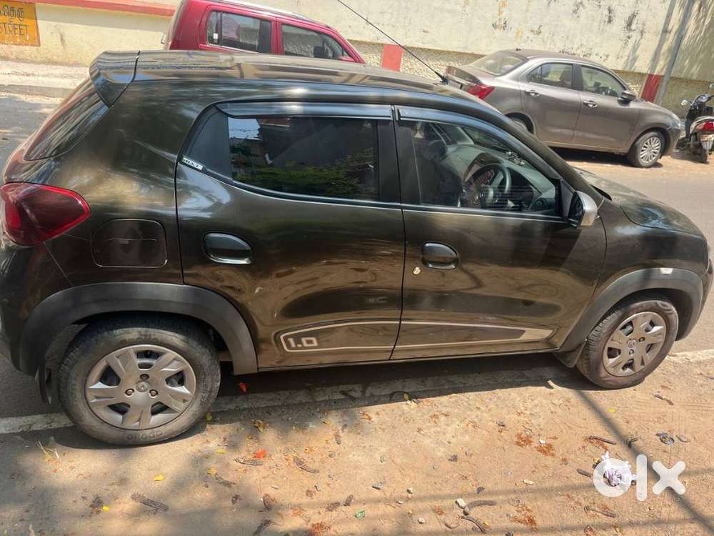 Renault Kwid 1.0 Rxt Amt Opt, 2021, Petrol