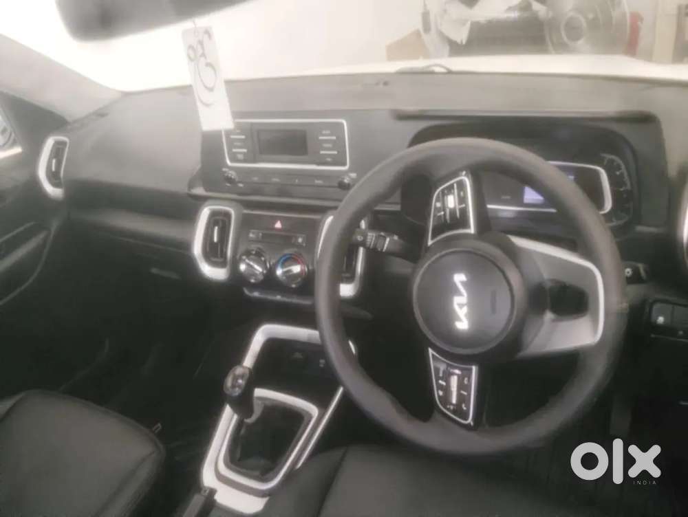 Kia Sonet 2023 Diesel Well Maintained