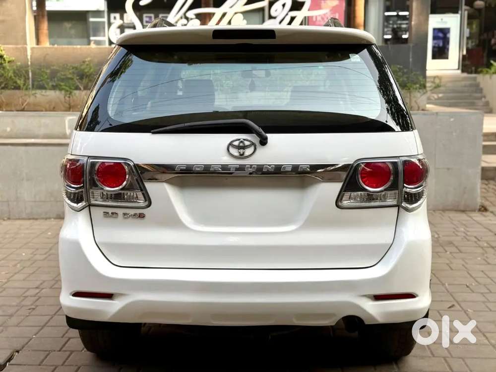 Toyota Fortuner 2015 Diesel Well Maintained