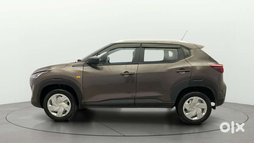 Nissan Magnite 1.0 Xe, 2022, Petrol
