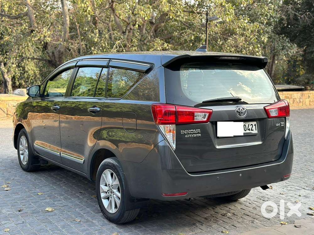 Toyota Innova Crysta