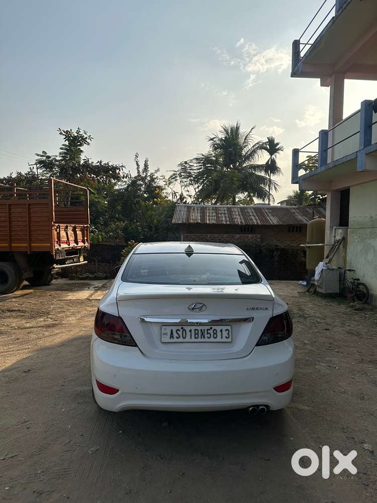 Hyundai Fluidic Verna 2014 Petrol Well Maintained